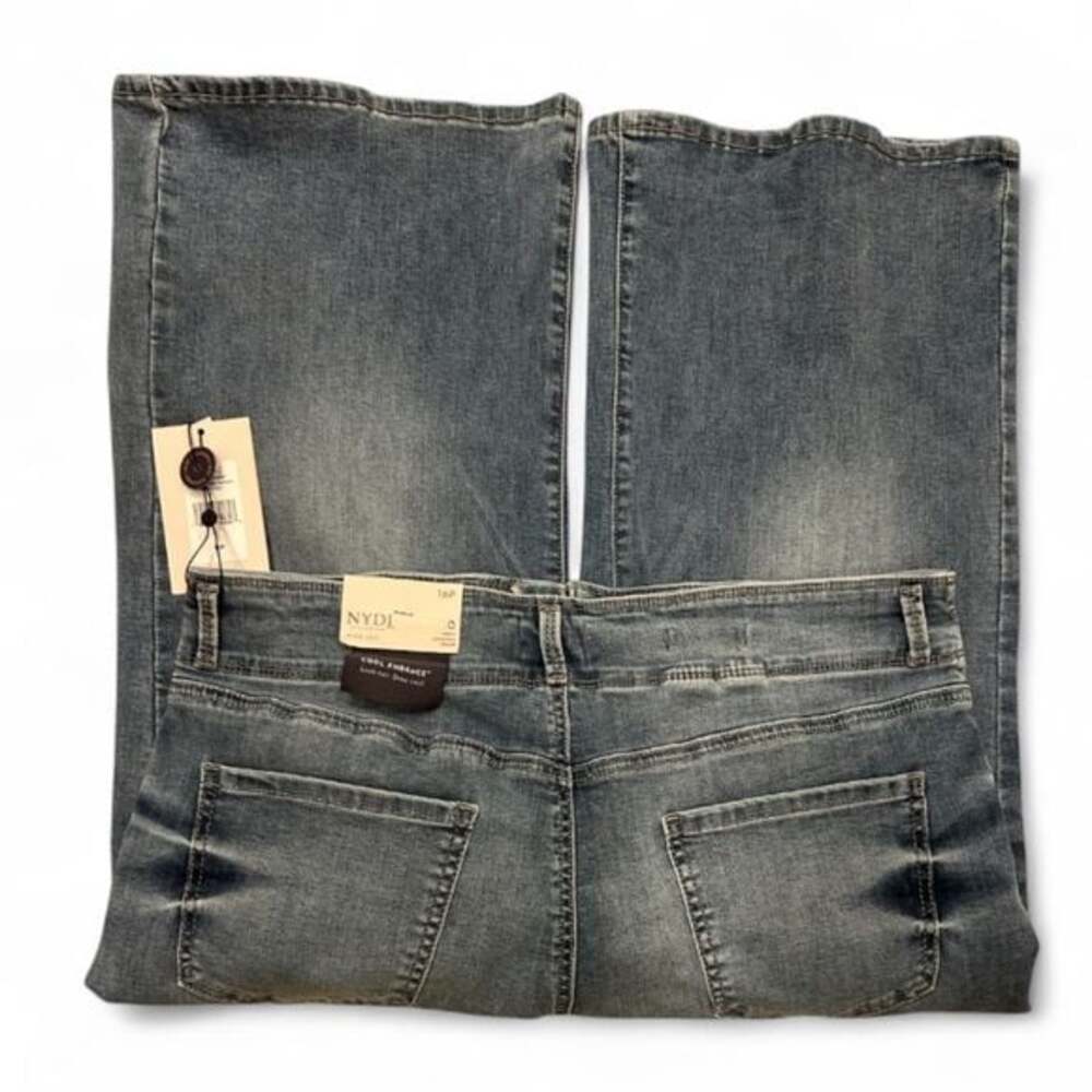 NYDJ HR Major Wide Leg Capri “Fantasy” Jeans Womes 16P Wash Blue Retro - 0010 - Picture 6 of 11